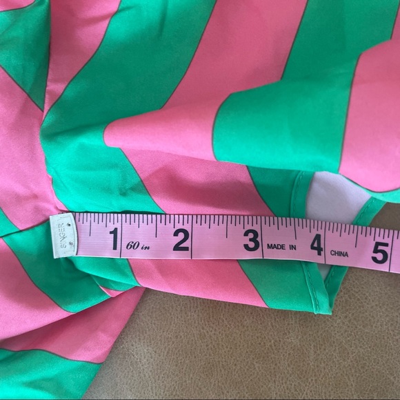 ‼️NIKE SHORTS - Picture 5 of 8